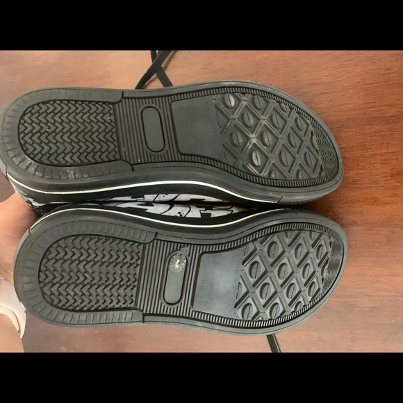 Custom made graffiti high top womens sneakers size 7 - Picture 4 of 4